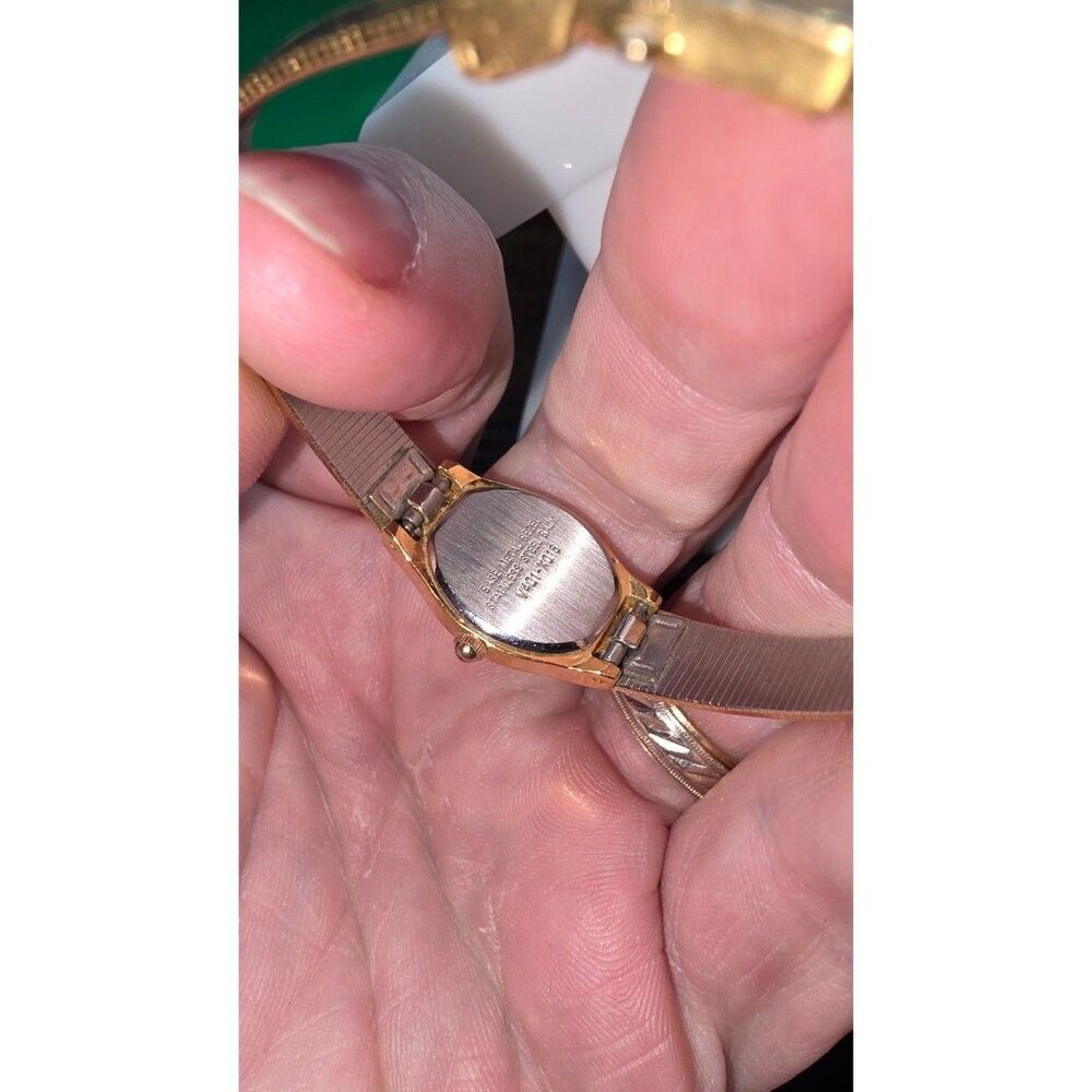 Vintage Pulsar Ladies Quartz Watch – Gold Tone – Japan Movement - Picture 2 of 4